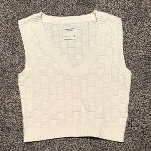 Abercrombie & Fitch Ivory Checkered Vest